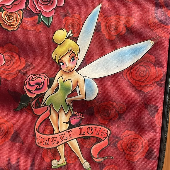 Love & Luck Tinkerbell “sweet love” lunch bag 9.5” x 8” w/adjustable strap. - Picture 4 of 7